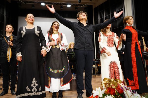 Симфониета – Враца излъчва онлайн концерта „Гергьовден“