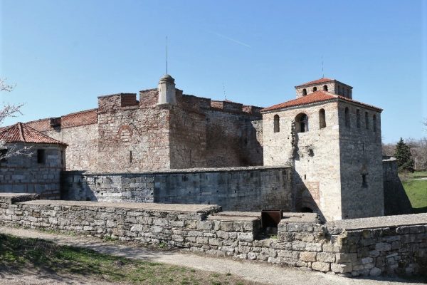 В Международния ден на музеите: безплатни посещения на музей „Кръстата казарма“ и крепостта „Баба Вида”