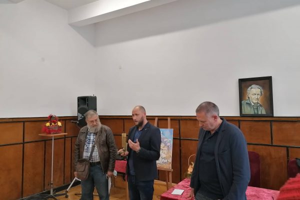 Деян Енев взе първата национална литературна награда „Йордан Радичков”
