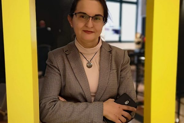 Нели Василева – ръководителката на клуб „Медии” – Монтана