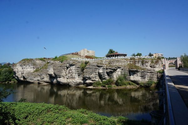 Започнаха археологически проучвания на крепостта „Калето“ в Мездра