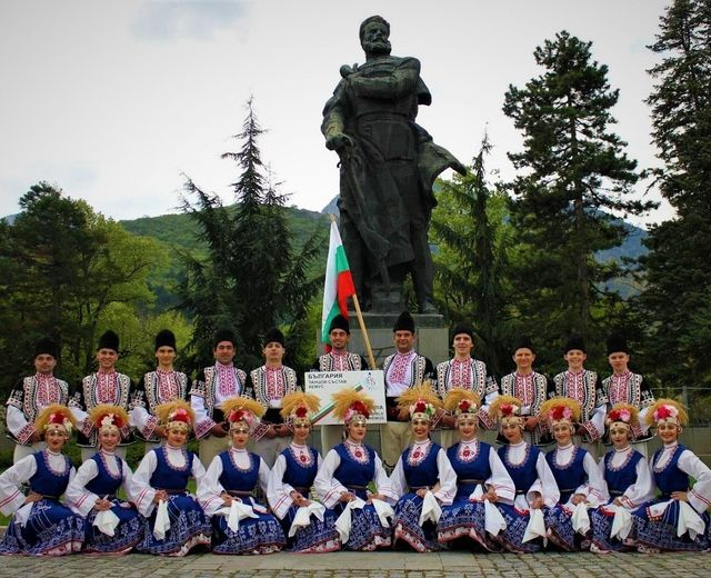 Танцов ансамбъл „Хемус” с първо място и награда гран при от международен конкурс в Русия