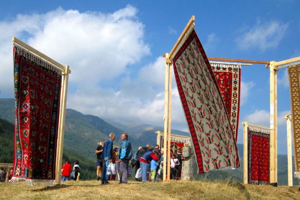 Наближава фестивалът, посветен на чипровските килими