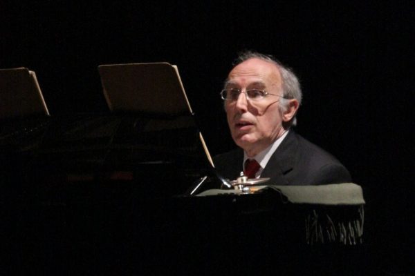 Пианистът Бруно Канино ще гостува за концерт във Враца